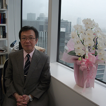 久保野 雅史 教授